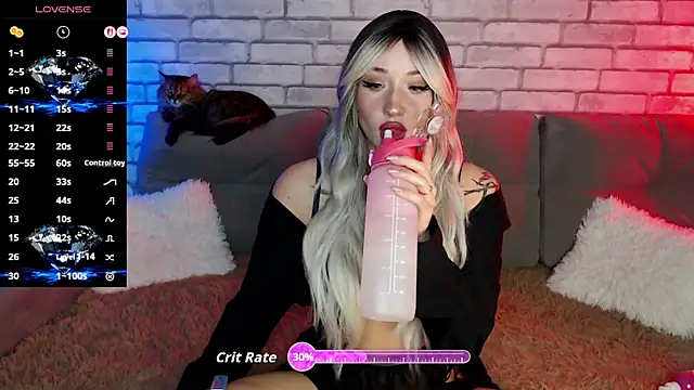 Eva Evile online show from 04.03.26