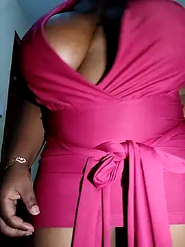 suckmyboobs12  online show from 03.14.25