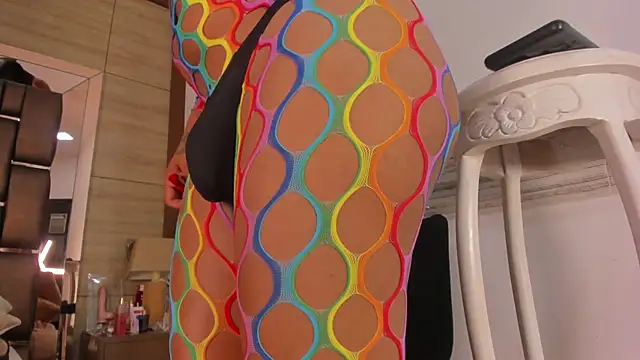 Snapshot of Sweets_Hanna chatting on 04.08.26 Sweets Hanna online show from 04.08.26