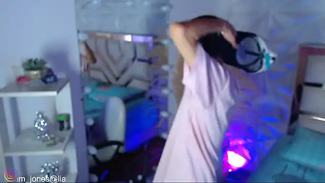 Jonesliam23 online show from 02.24.26