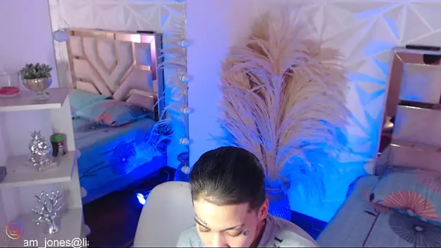 Jonesliam23 online show from 03.03.26