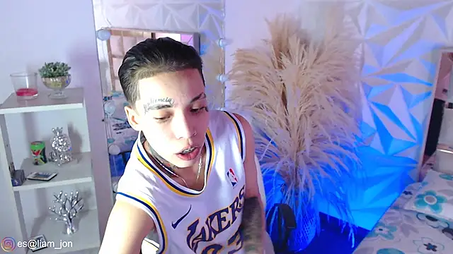 Jonesliam23 online show from 03.15.26