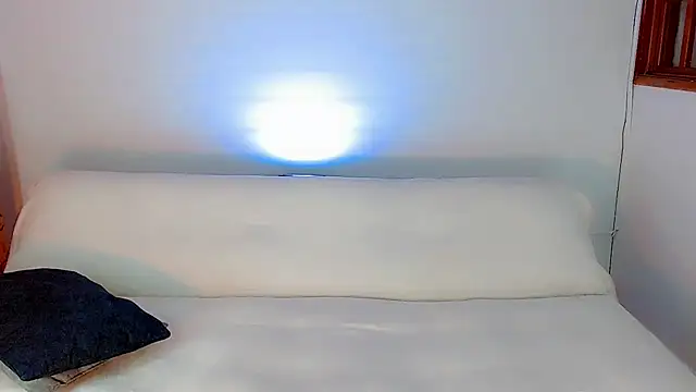 laura sweett120 online show from 02.23.25