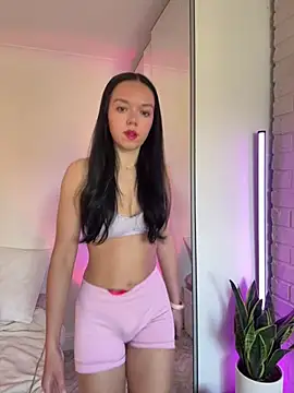 Snapshot of Vanesskaa chatting on 04.21.26 Vanesskaa online show from 04.21.26