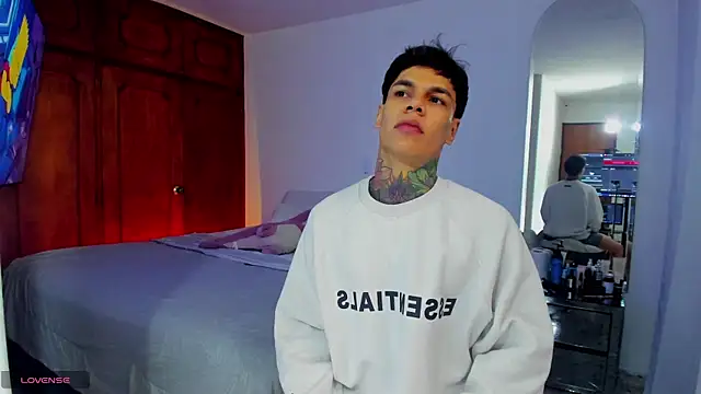 Jordyrodriiguez online show from 01.07.25