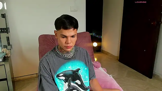 Jordyrodriiguez online show from 10.18.25