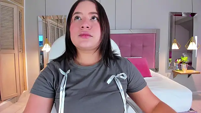 HannaKarson online show from 09.27.25