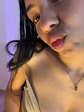 Snapshot of Liissa_cute_ chatting on 07.14.26 Liissa cute online show from 07.14.26