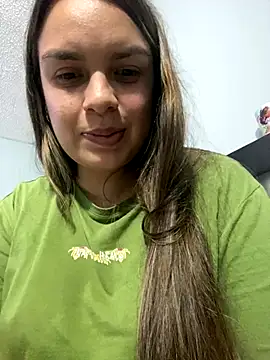 Nathaly00  online show from 12.19.25