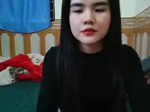 Yin-girl online show from 01.07.25