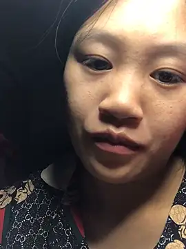 Snapshot of xotm chatting on 12.18.24 xotm online show from 12.18.24