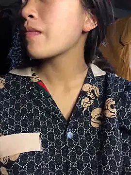 Snapshot of xotm chatting on 01.05.25 xotm online show from 01.05.25