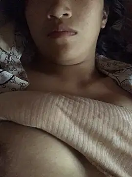 Snapshot of xotm chatting on 01.24.25 xotm online show from 01.24.25