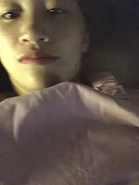 Snapshot of xotm chatting on 10.20.25 xotm online show from 10.20.25