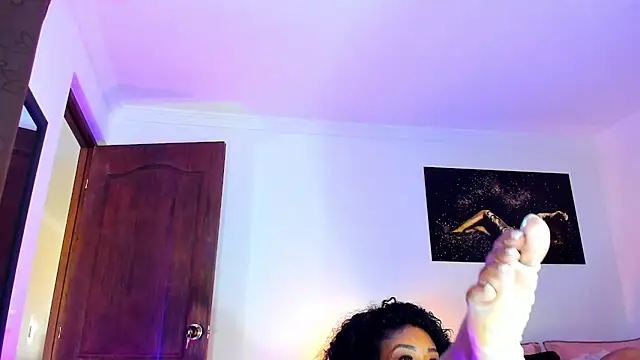 Snapshot of KimberlyBanks2 chatting on 03.17.25 KimberlyBanks2 online show from 03.17.25