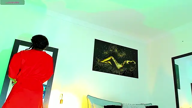 KimberlyBanks2 online show from 04.15.26