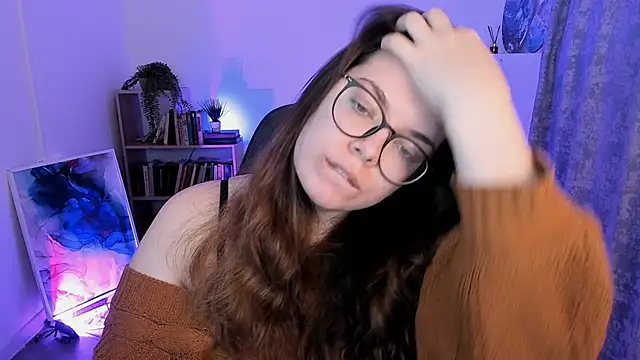 Snapshot of KeytSilvas chatting on 02.05.25 KeytSilvas online show from 02.05.25