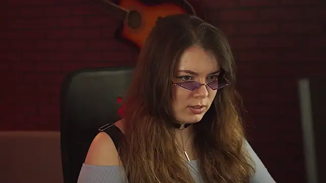 Snapshot of KeytSilvas chatting on 02.11.25 KeytSilvas online show from 02.11.25