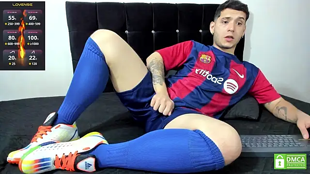 Snapshot of Noha_white chatting on 09.24.25 Noha white online show from 09.24.25