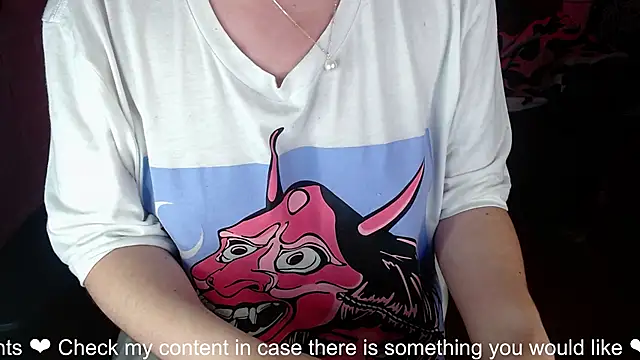 Snapshot of NEXT_DOOR_GIRL_ chatting on 01.30.25 NEXT DOOR GIRL online show from 01.30.25