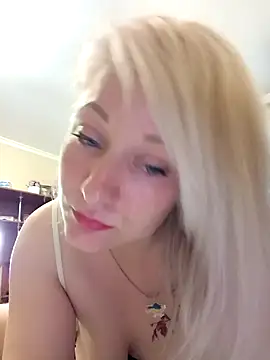 Tina Alev online show from 03.18.25