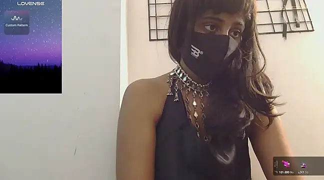 Snapshot of shimoona chatting on 01.31.25 shimoona online show from 01.31.25