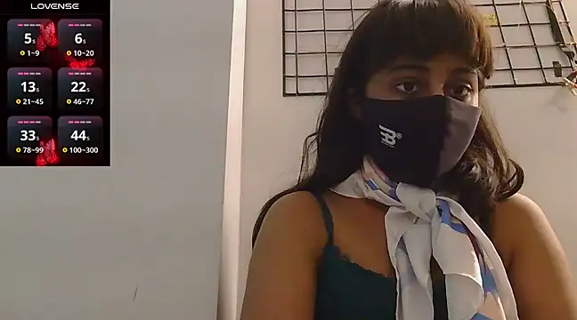 Snapshot of shimoona chatting on 03.13.25 shimoona online show from 03.13.25