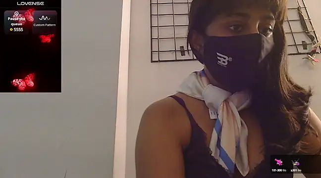 Snapshot of shimoona chatting on 03.14.25 shimoona online show from 03.14.25