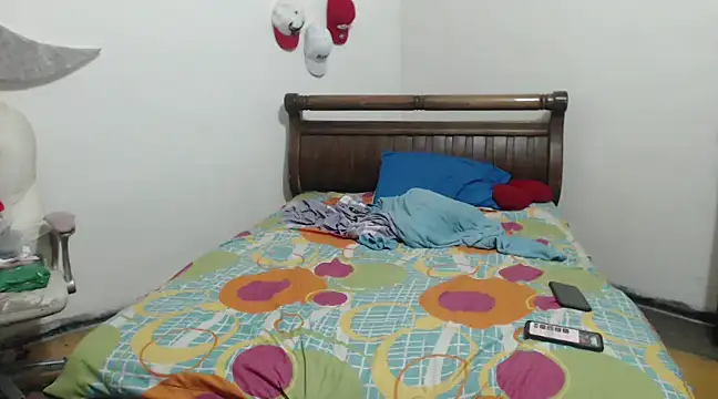 hot toy boy  online show from 12.25.24