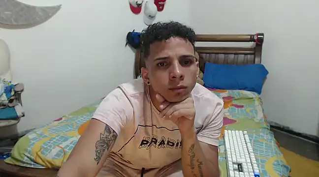 hot toy boy  online show from 01.09.25