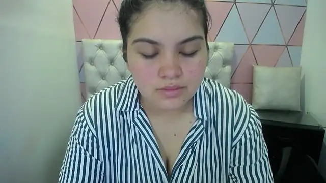 Snapshot of Marinasexxx chatting on 06.06.26 Marinasexxx online show from 06.06.26