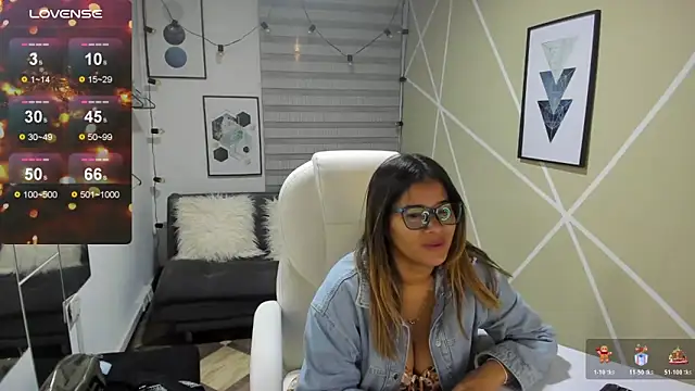 Enma  clark online show from 12.23.25