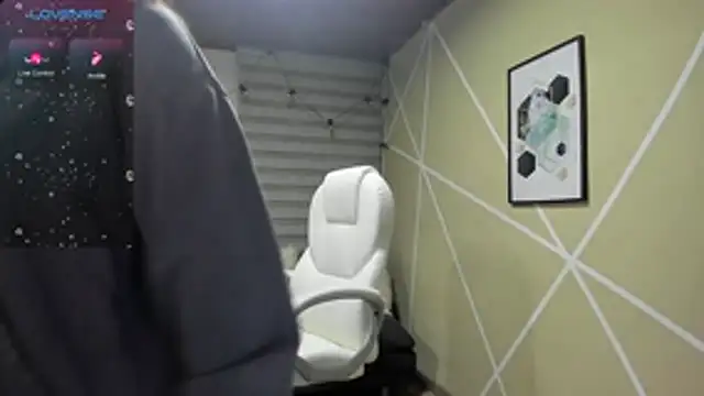 Enma  clark online show from 02.09.26