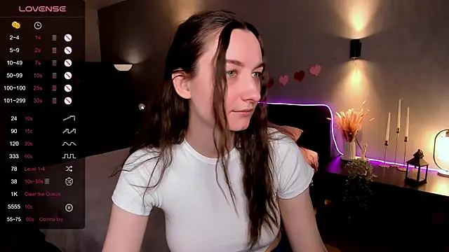 Snapshot of annacooleman chatting on 05.06.26 annacooleman online show from 05.06.26