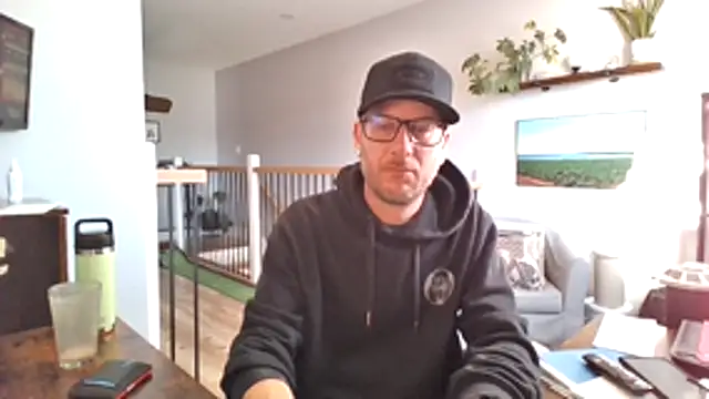 Snapshot of Bigdicktrav902 chatting on 03.10.26 Bigdicktrav902 online show from 03.10.26