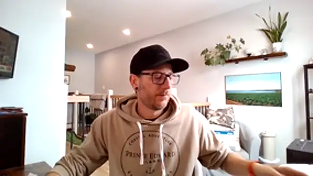 Snapshot of Bigdicktrav902 chatting on 03.23.26 Bigdicktrav902 online show from 03.23.26