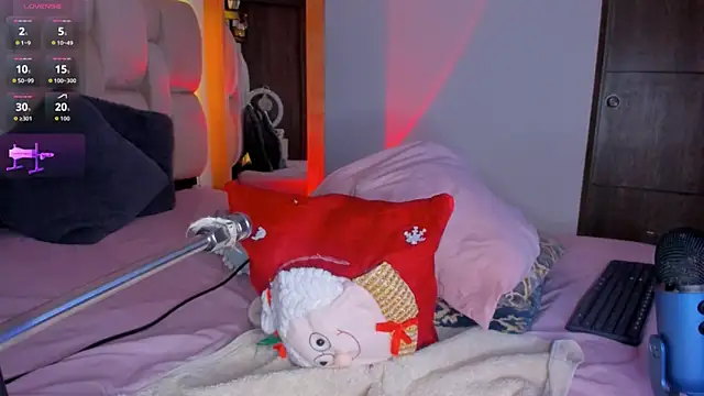 Snapshot of brendaruiz chatting on 11.20.25 brendaruiz online show from 11.20.25