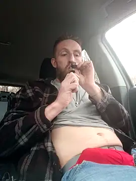 otterlover123 online show from 03.20.25