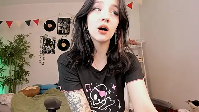 Viv Player online show from 02.06.25