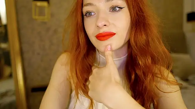 MiaRouge online show from 05.15.26