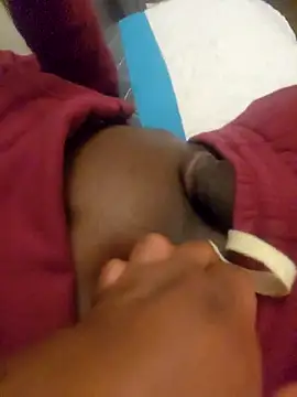 Cameltoekilla online show from 01.05.25