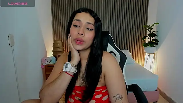 venuz lee online show from 01.25.25