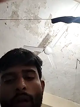 Snapshot of PRIYANHU@xh chatting on 03.17.26 PRIYANHUxh online show from 03.17.26