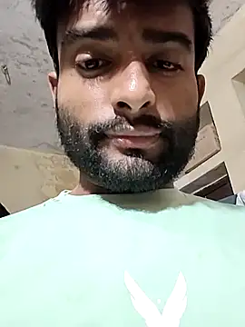 Snapshot of PRIYANHU@xh chatting on 03.28.26 PRIYANHUxh online show from 03.28.26