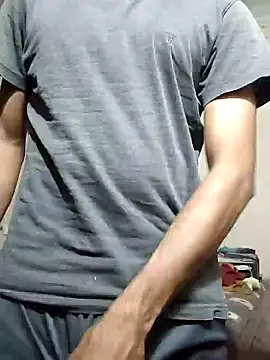 Snapshot of PRIYANHU@xh chatting on 04.19.26 PRIYANHUxh online show from 04.19.26