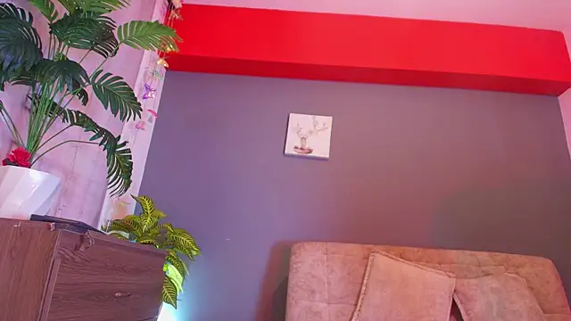 Snapshot of jade_brunnette chatting on 06.12.26 jade brunnette online show from 06.12.26