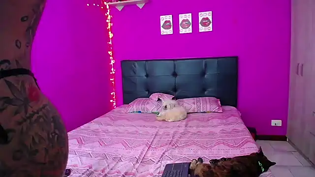 Zaratattoox online show from 12.20.24