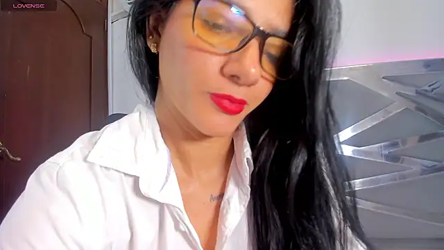 DashaFoxxx online show from 02.17.25