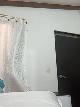 mia cooper 24 online show from 12.28.24