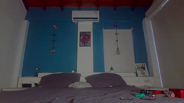 ariana-white- online show from 10.04.25